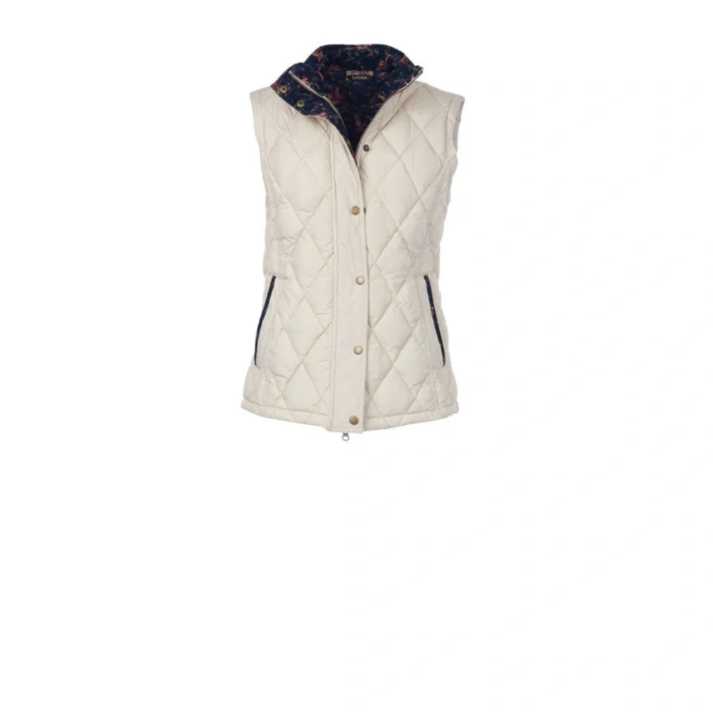 Barbour Cream Quilted Women's Vest - Picture 9 of 9